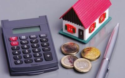 Défaillance de l’emprunteur immobilier : la caution peut se prévaloir de la prescription biennale « en droit français »